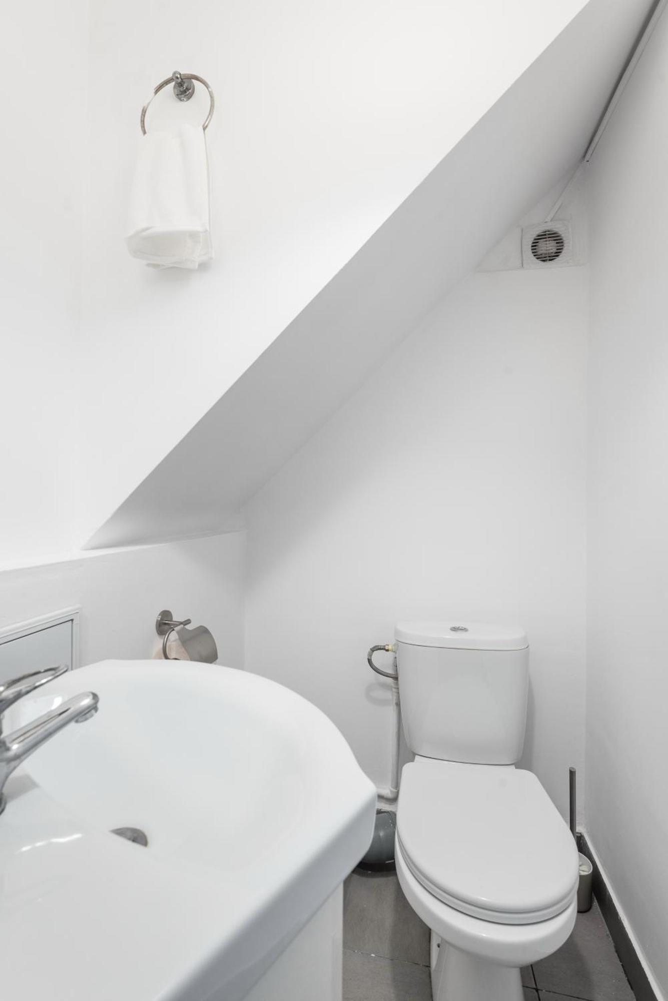 Guest 4 Apartament *